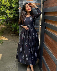 KARKI-LONG WESTERN FLORAL DRESS