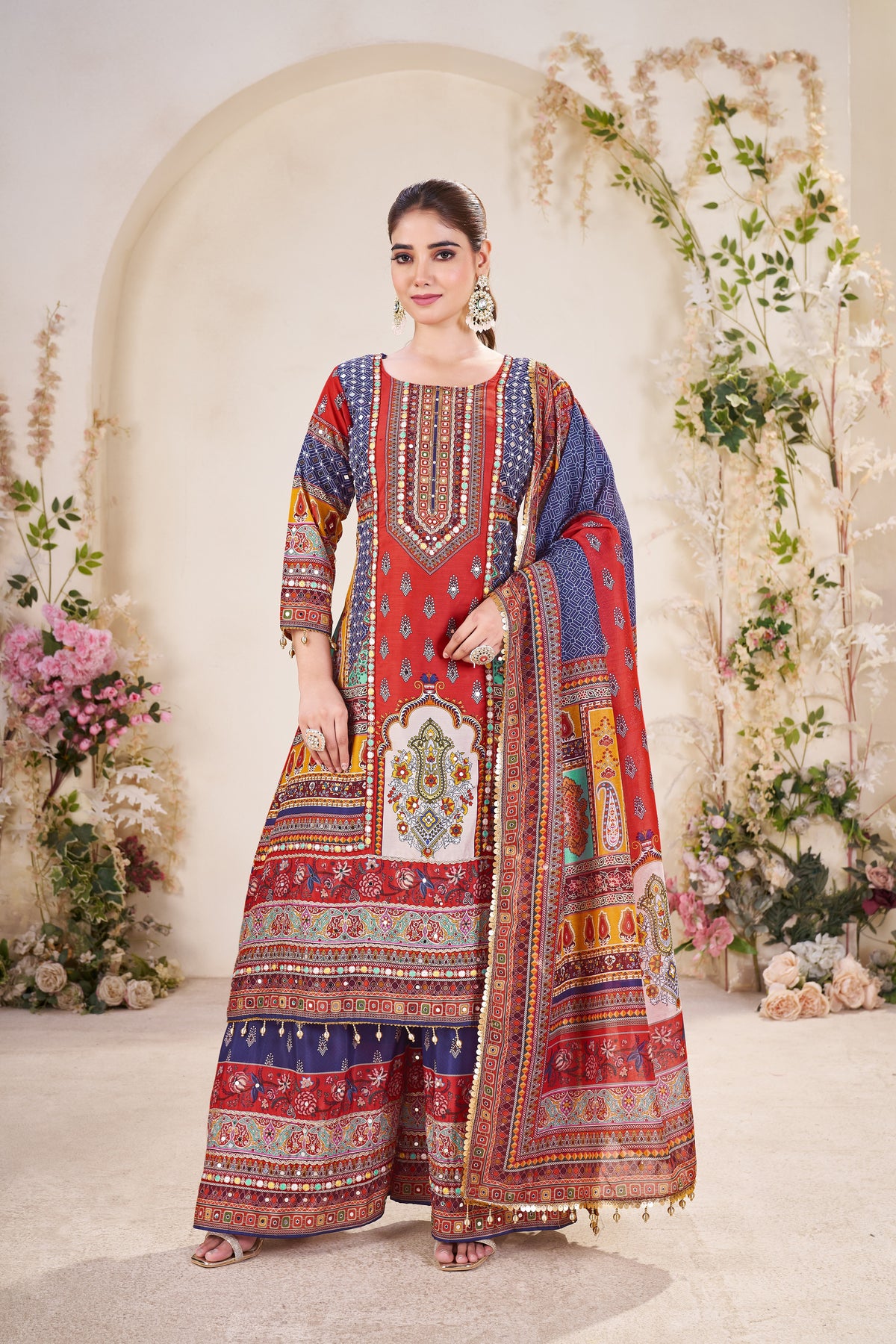 Tanishq-Pakistani Heavy Fancy Pair With Dupatta Set