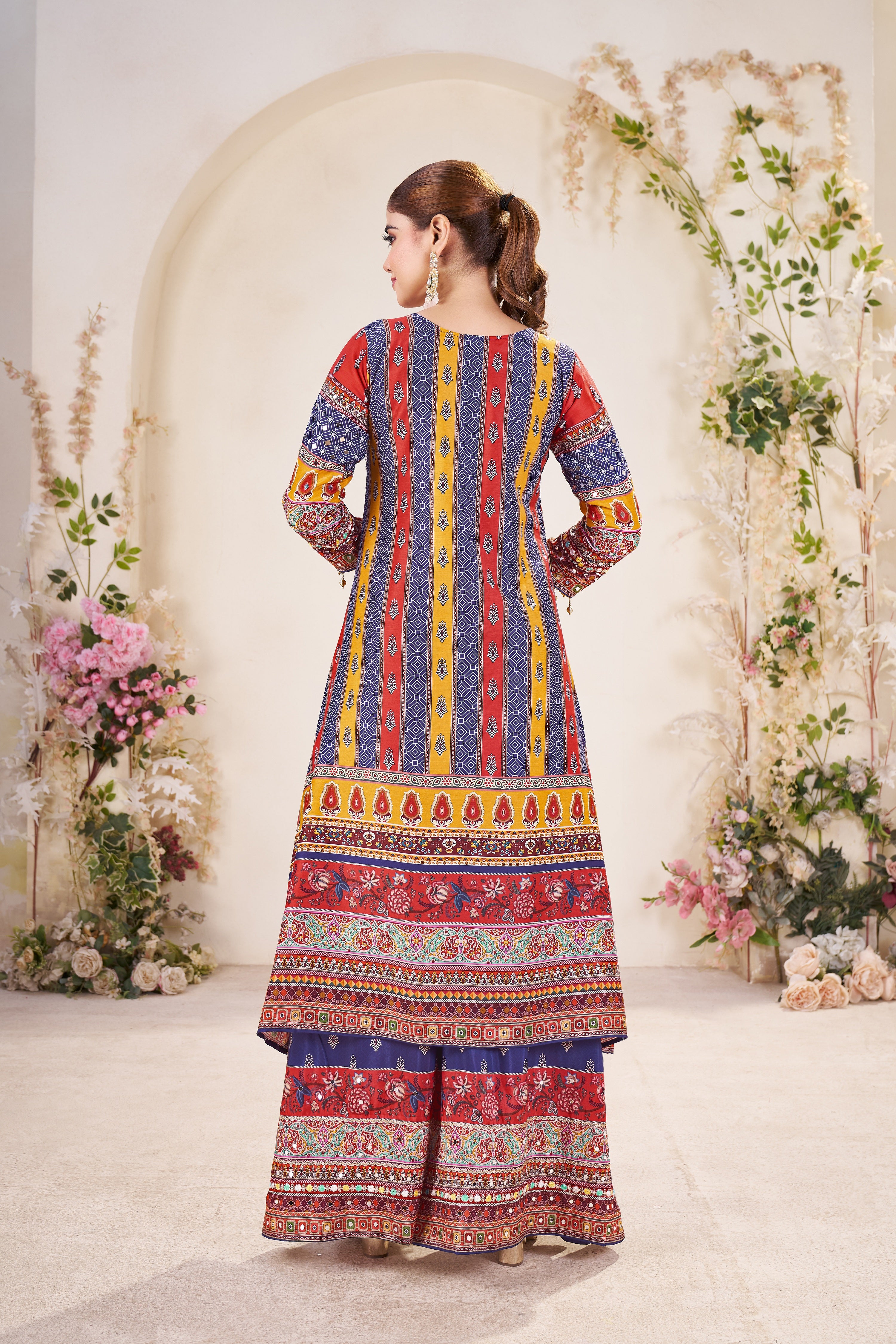 Tanishq-Pakistani Heavy Fancy Pair With Dupatta Set