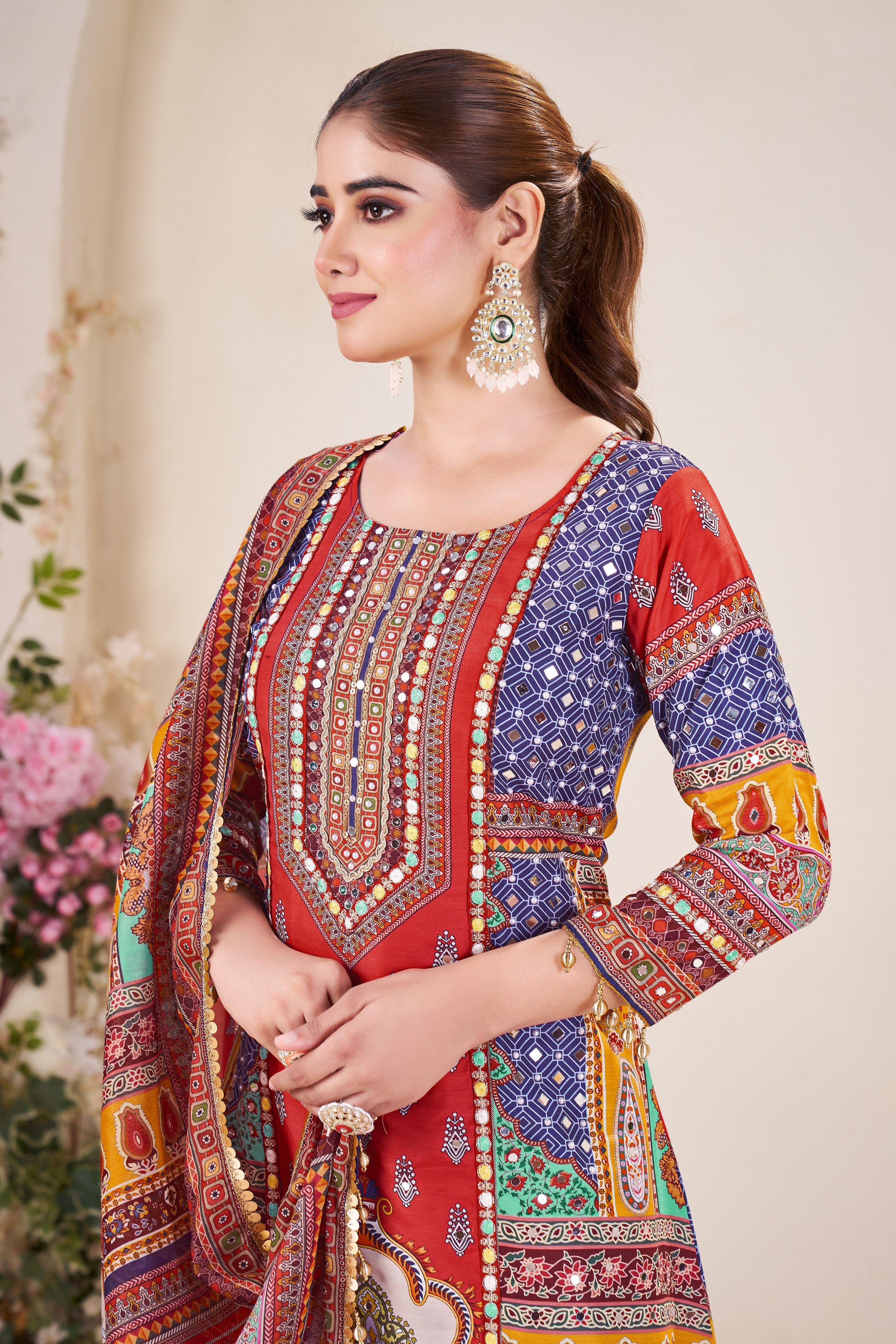 Tanishq-Pakistani Heavy Fancy Pair With Dupatta Set