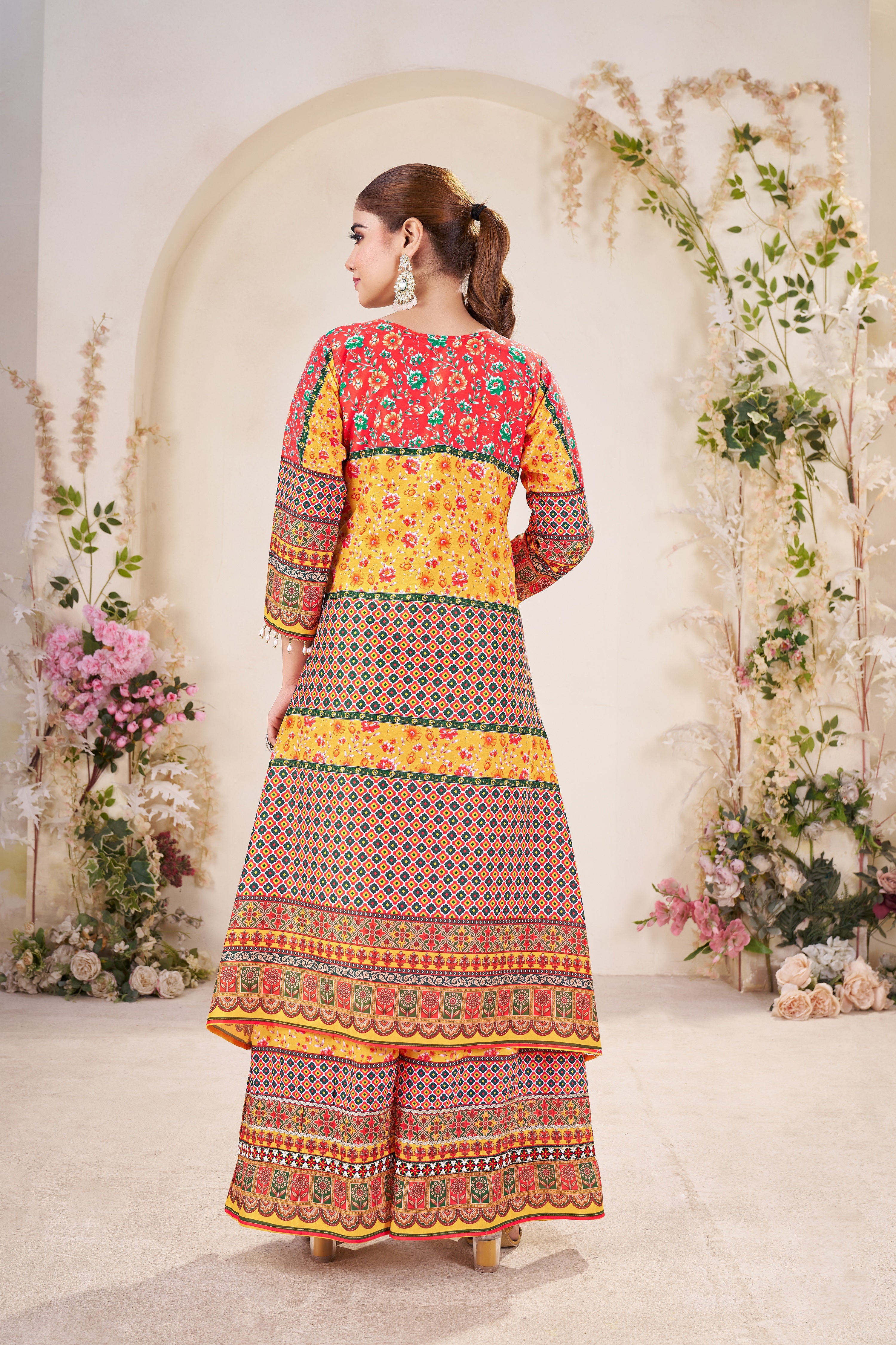 Tanishq-Pakistani Heavy Fancy Pair With Dupatta Set