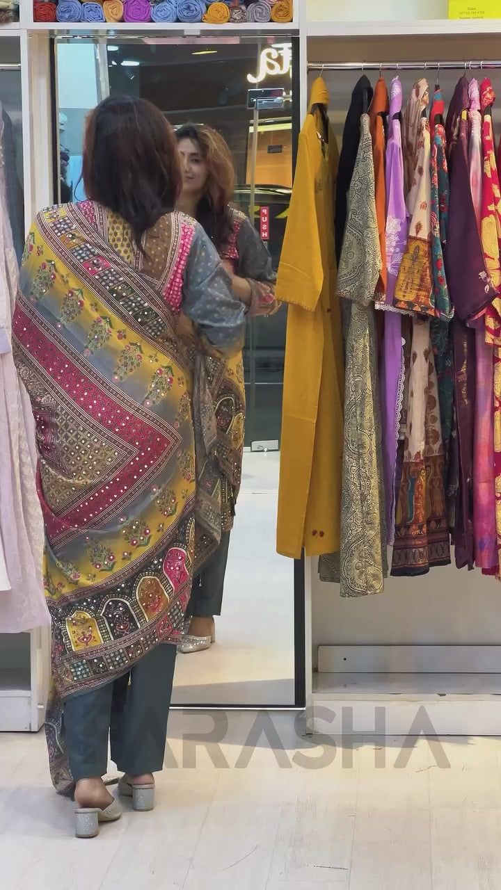Nazama-Heavy Fancy Pair With Dupatta Set